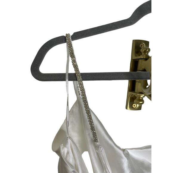 Elliatt X Revolve Jacinda Mini Dress Satin Rhinestone Straps Bridal Party Sz L - Picture 11 of 15